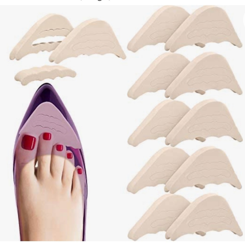 NWT 1 pair - adjustable nude shoe filler
